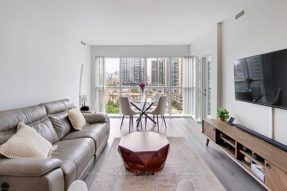 69 Lynn Williams Street 904, Toronto, ON M6K 3R7 – photo 3