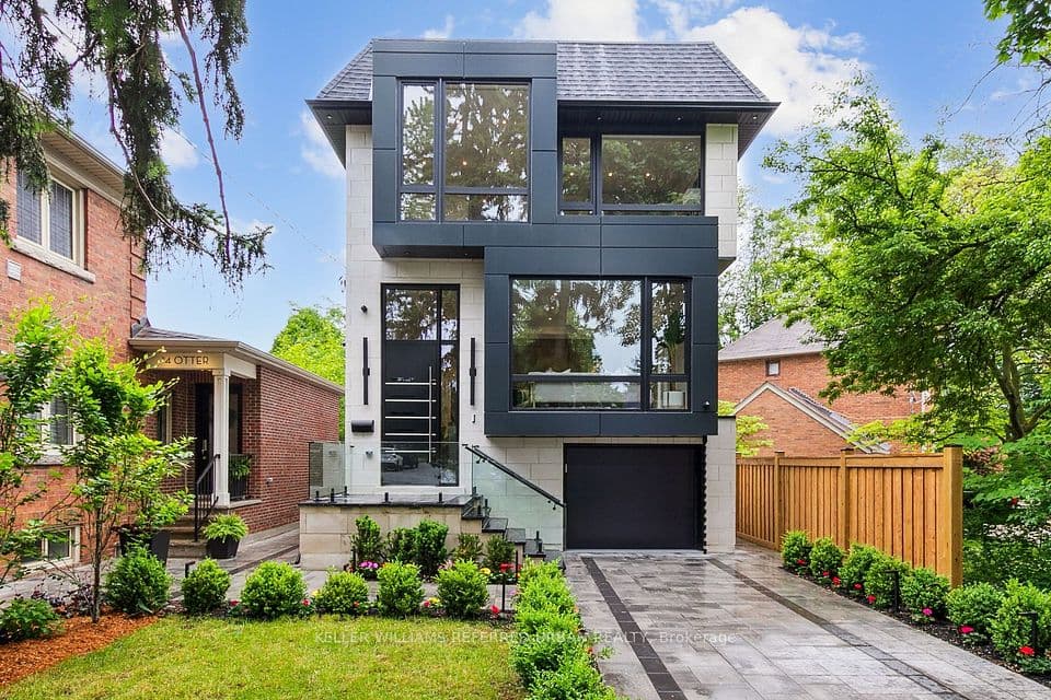 12 Otter Crescent, Toronto, ON M5N 2W2 – main photo