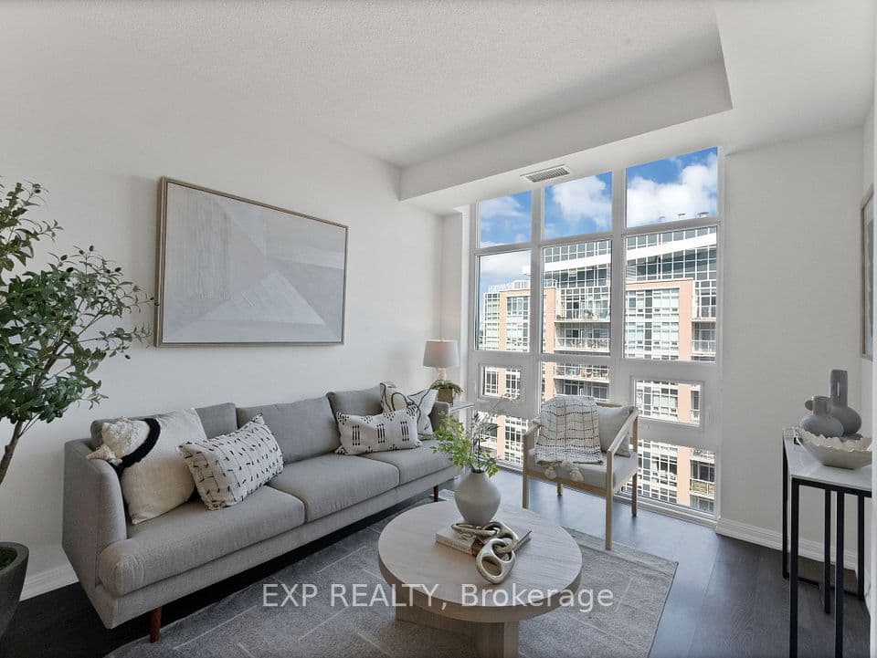 75 East Liberty Street 2202, Toronto, ON M6K 3R3 – main photo