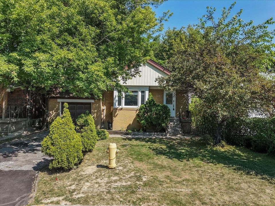 122 Mcgillivray Avenue, Toronto, ON M5M 2Y6 – photo 2