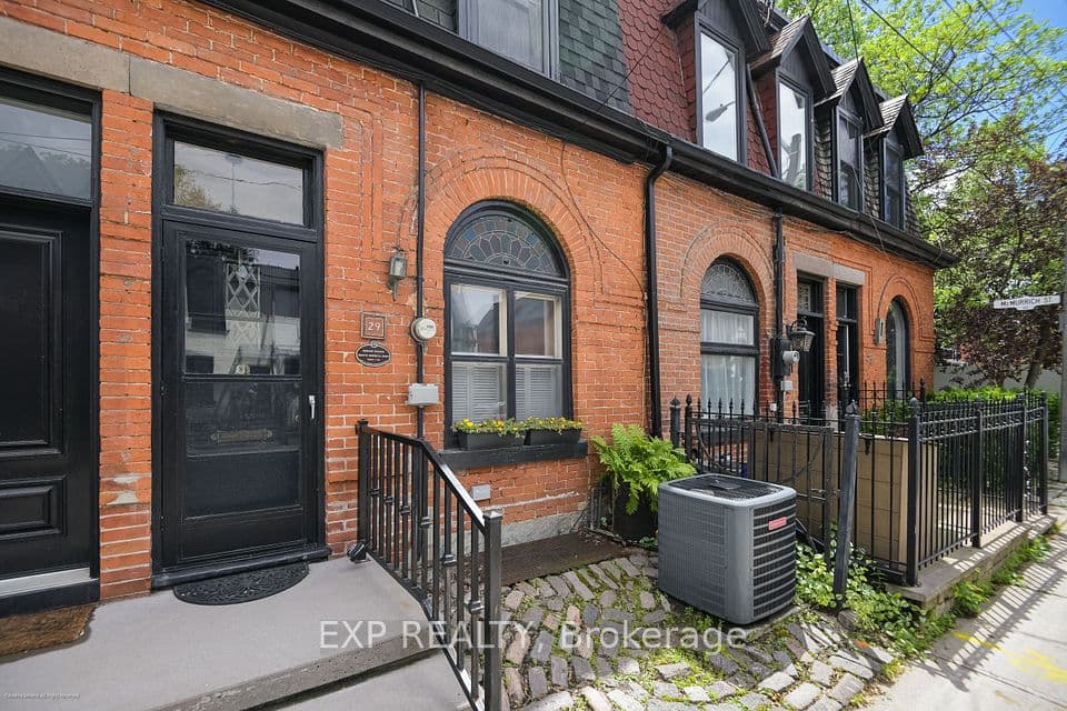 29 Belmont Street, Toronto, ON M5R 1P9 – photo 3