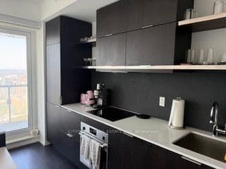 197 Yonge Street 3510, Toronto, ON M5B 0C1 – main photo