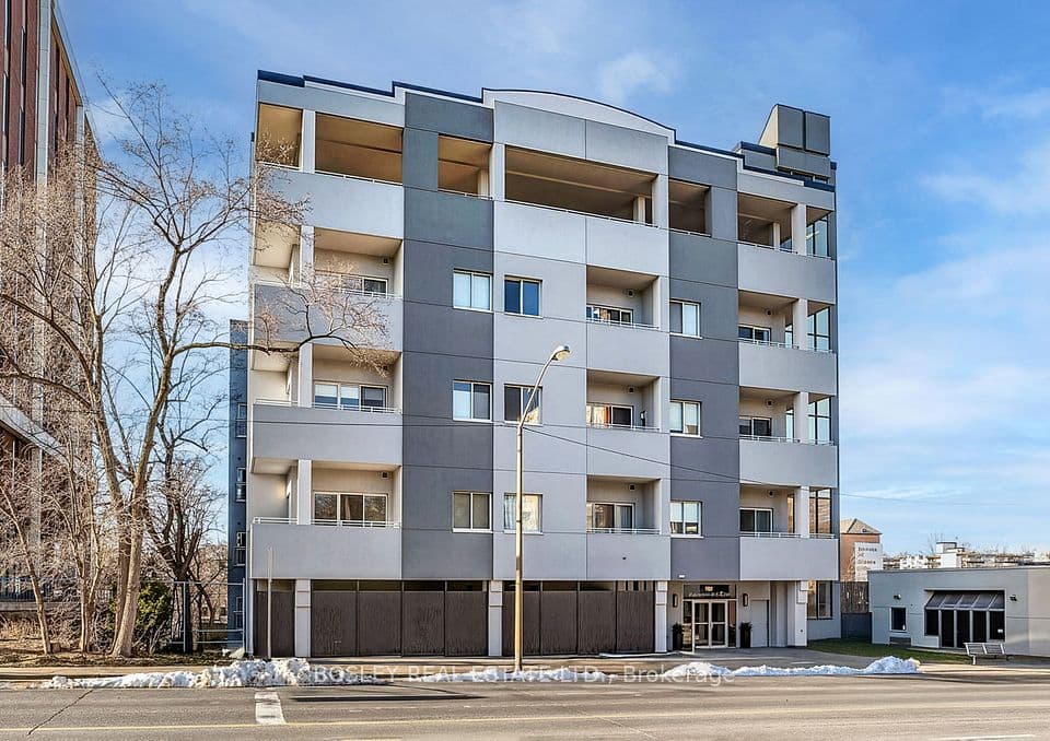 600 Eglinton Avenue E 110, Toronto, ON M4P 1P3 – main photo