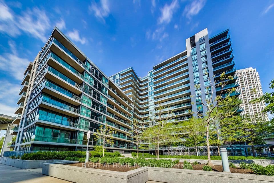 209 Fort York Boulevard S 656, Toronto, ON M5V 4A1 – main photo