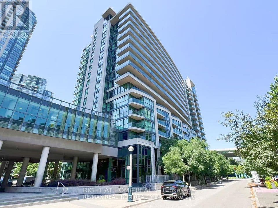 209 Fort York Boulevard S 656, Toronto, ON M5V 4A1 – photo 2
