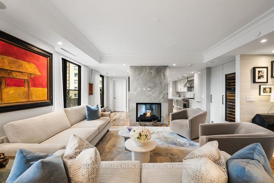 1 Forest Hill Road 701, Toronto, ON M4V 1R1 – photo 3