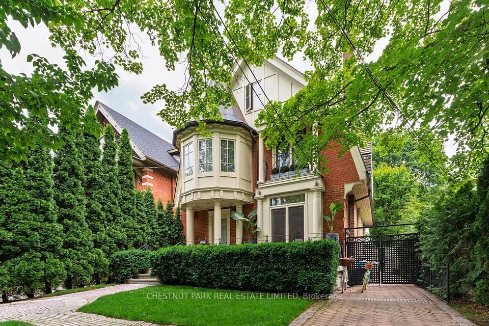 83 Binscarth Road, Toronto, ON M4W 1Y3 – photo 2