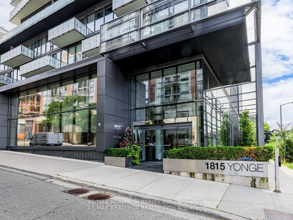 1815 Yonge Street 1006, Toronto, ON M4T 2A4 – photo 2