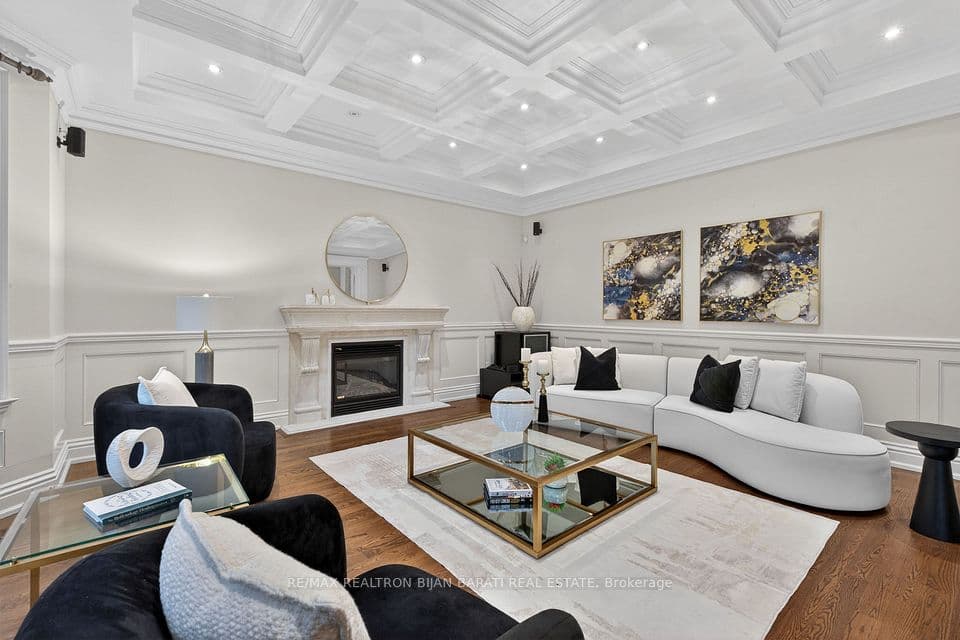 274 Greenfield Avenue, Toronto, ON M2N 3E5 – photo 3