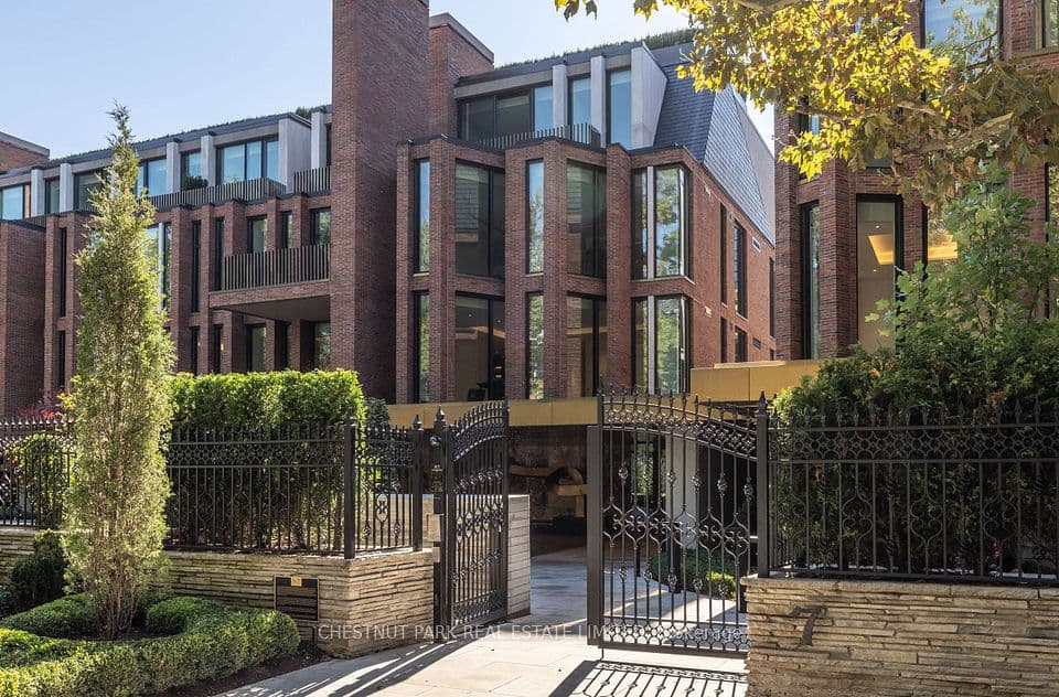 7 Dale Avenue 205, Toronto, ON M4W 1K2 – main photo