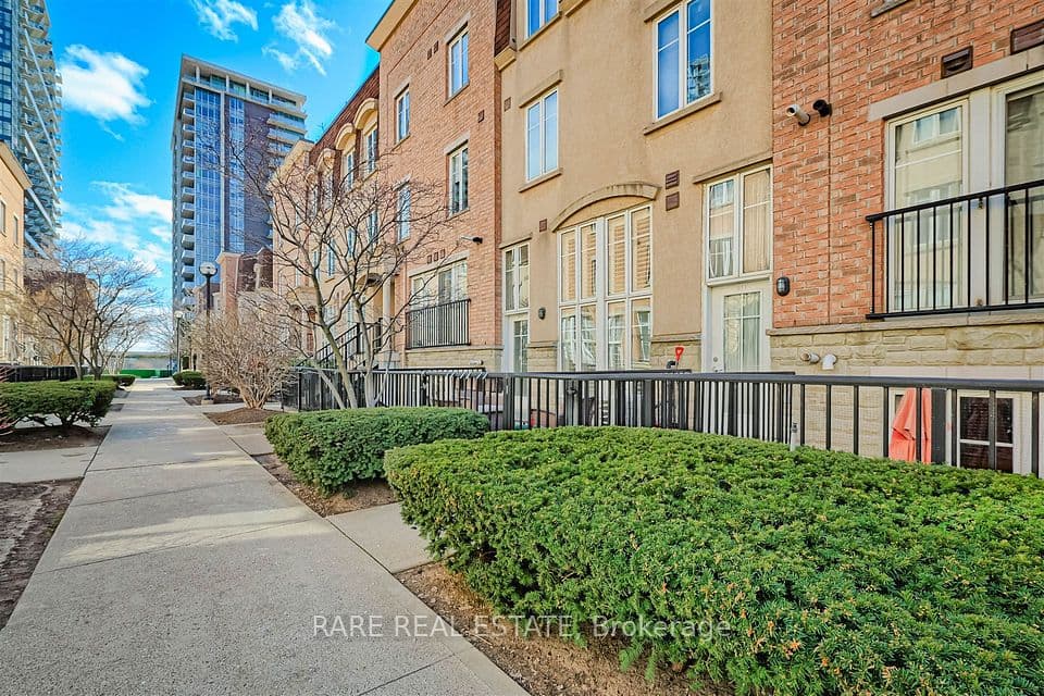 38 Western Battery Road 612, Toronto, ON M6K 3N9 – photo 3