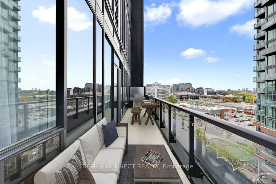 135 East Liberty Street 714, Toronto, ON M6K 0G7 – main photo