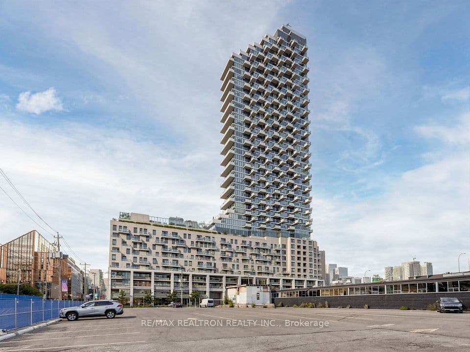 12 Bonnycastle Street 906, Toronto, ON M5A 3T7 – photo 2