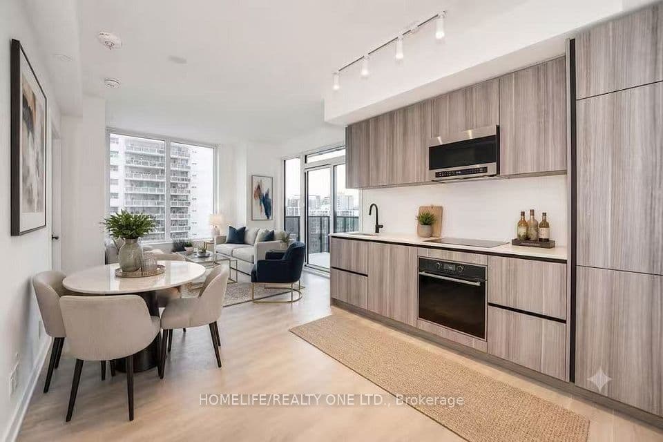 117 Broadway Avenue 1111, Toronto, ON M4P 1V3 – photo 2