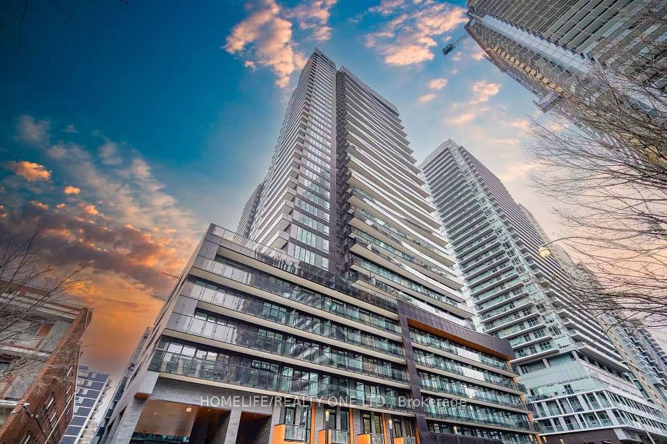 117 Broadway Avenue 1111, Toronto, ON M4P 1V3 – main photo