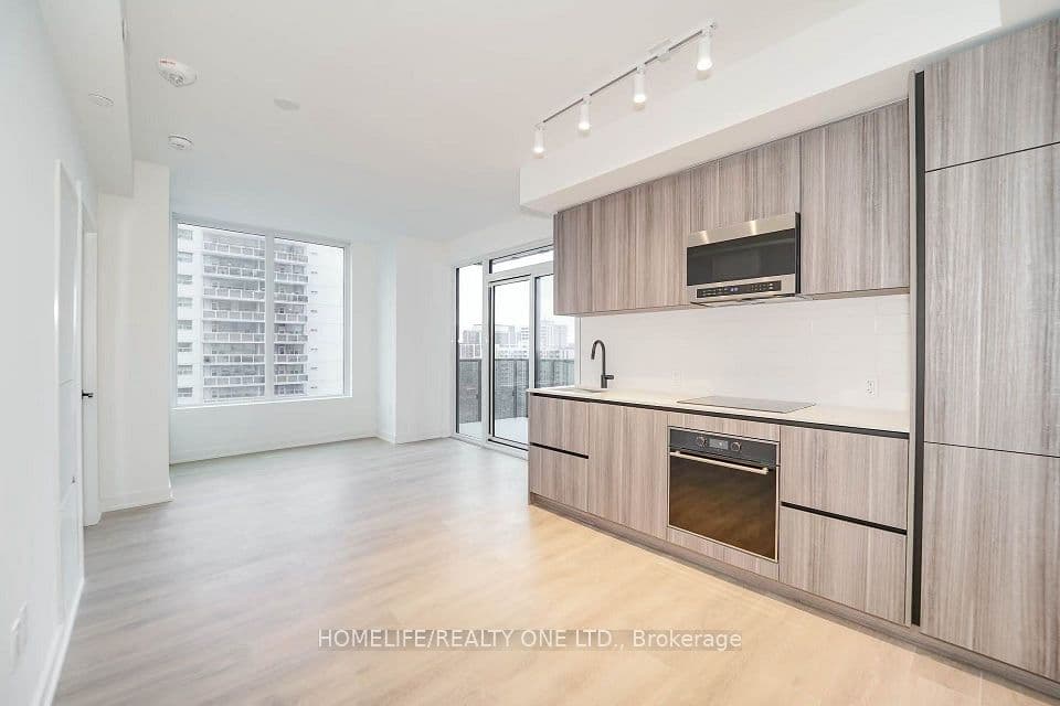 117 Broadway Avenue 1111, Toronto, ON M4P 1V3 – photo 3
