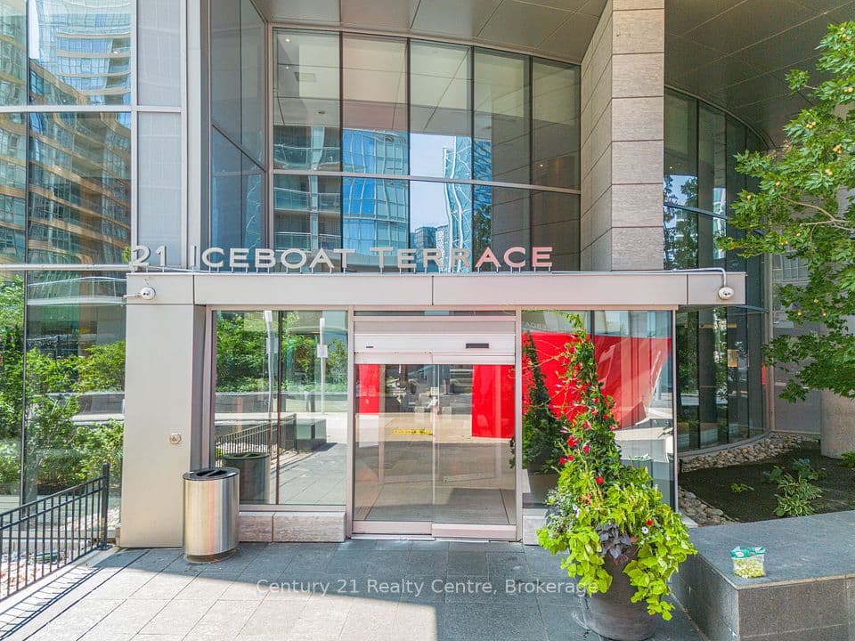 21 Iceboat Terrace 3307, Toronto, ON M5V 4A9 – main photo