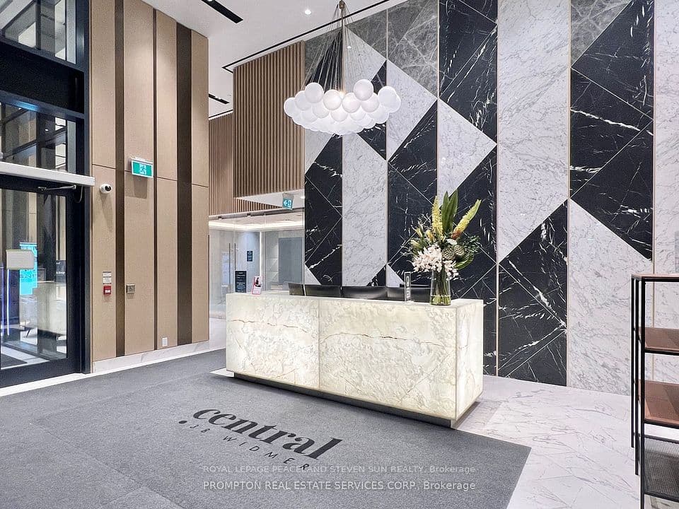 38 Widmer Street 1209, Toronto, ON M5V 0P7 – photo 2
