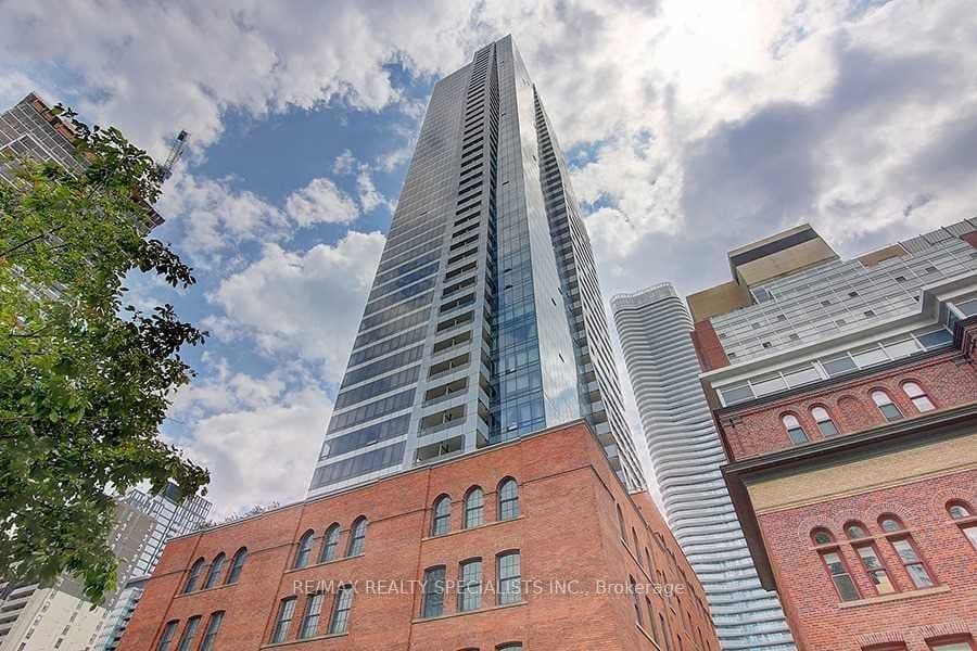5 St Joseph Street 1511, Toronto, ON M4Y 0B6 – main photo