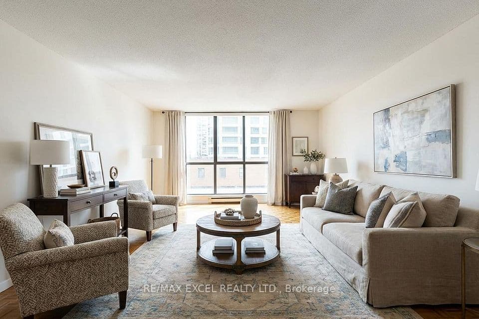188 Spadina Avenue 406, Toronto, ON M5T 3A4 – main photo