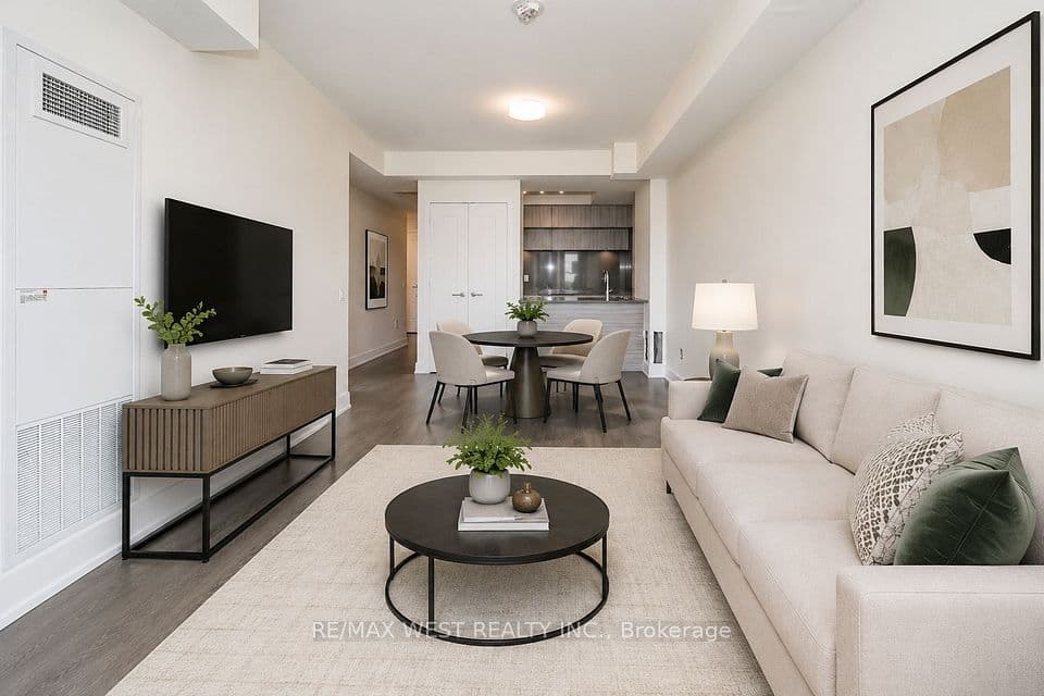 80 Vanauley Street 203, Toronto, ON M5T 0C9 – photo 2