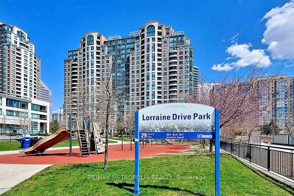 23 Lorraine Drive 1906, Toronto, ON M2N 6Z6 – photo 2