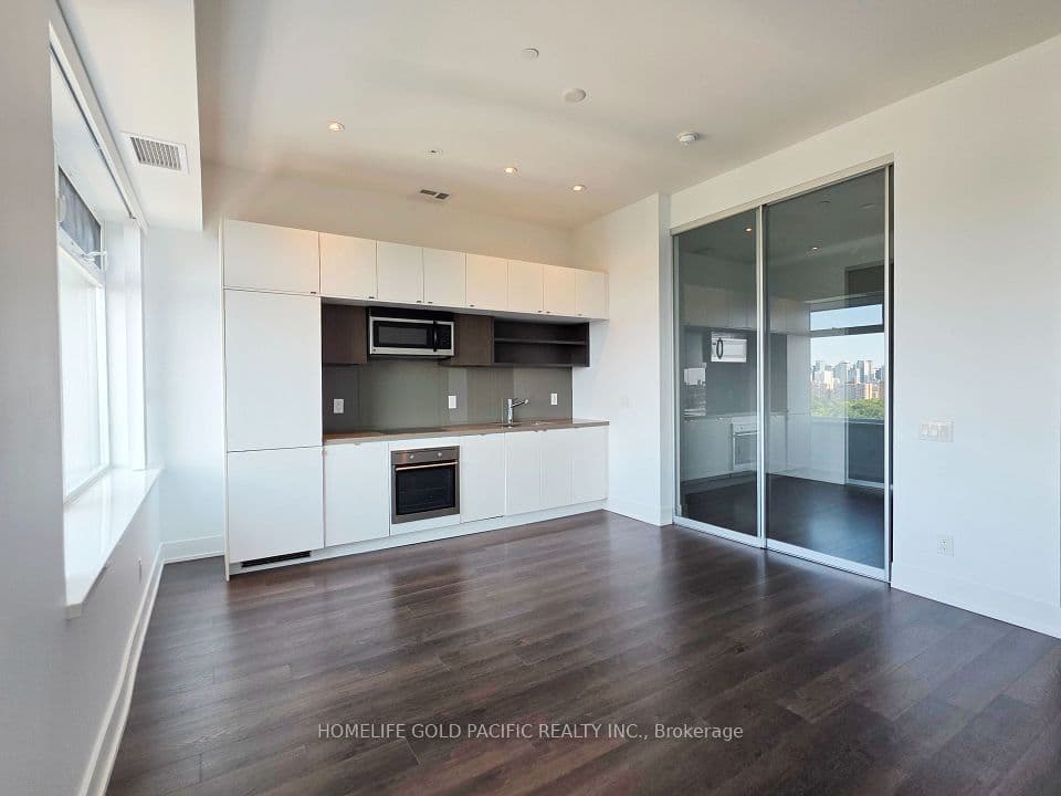 111 St. Clair Avenue W 1222, Toronto, ON M4V 1N5 – photo 2