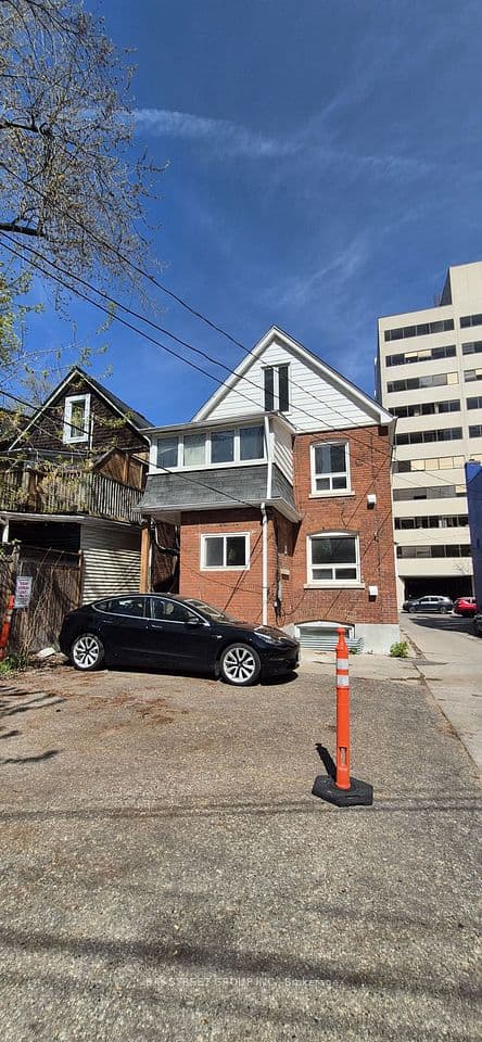 6 Ferndale Avenue, Toronto, ON M4T 2B3 – photo 3