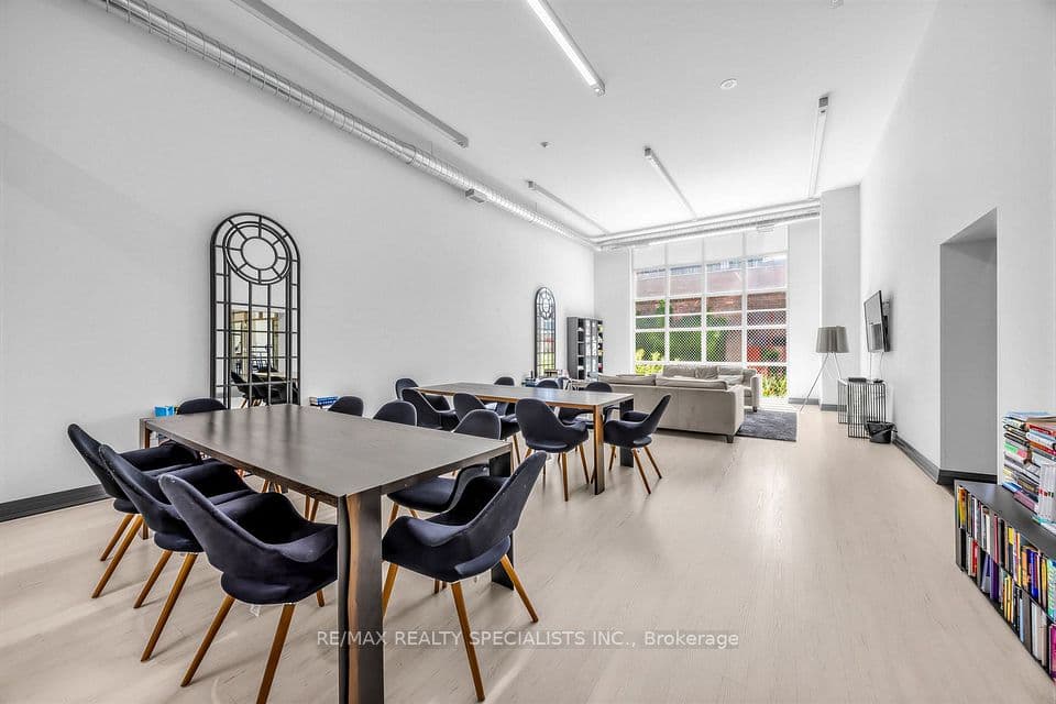 125 Western Battery Road 301, Toronto, ON M6K 3R8 – photo 3