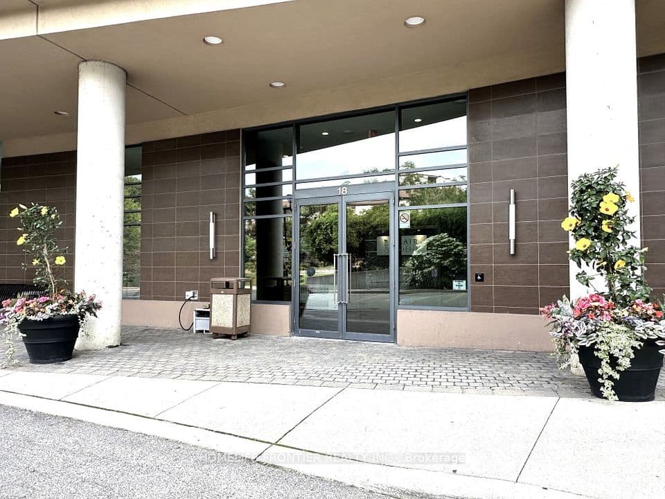 18 Valley Woods Road 716, Toronto, ON M3A 0A1 – photo 3