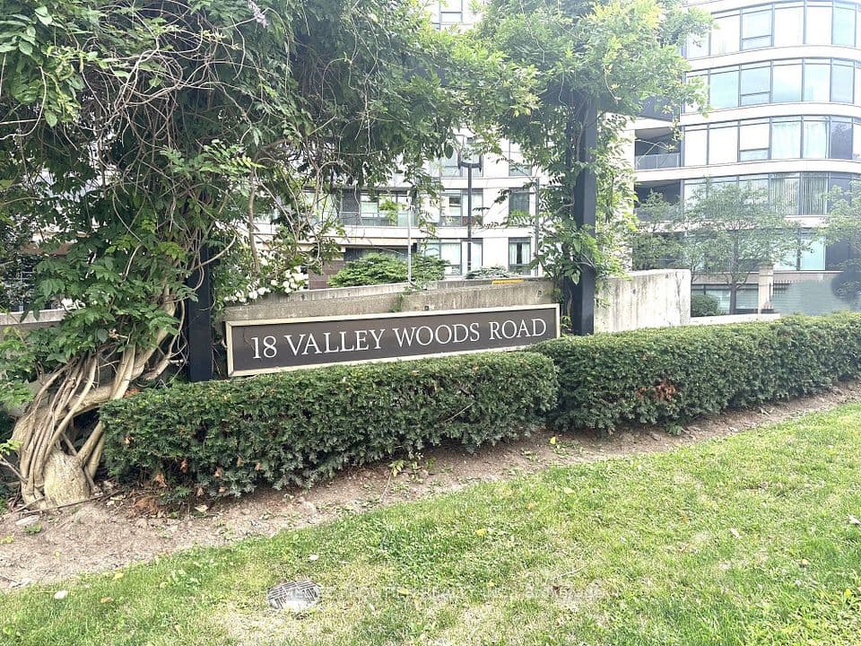 18 Valley Woods Road 716, Toronto, ON M3A 0A1 – photo 2