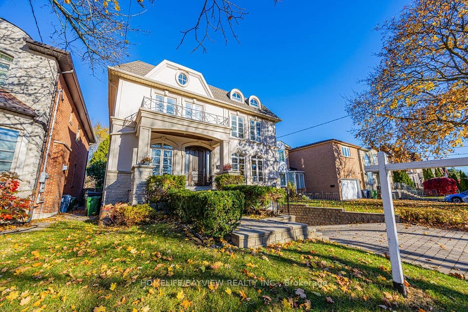 208 Holmes Avenue, Toronto, ON M2N 4N1 – photo 3