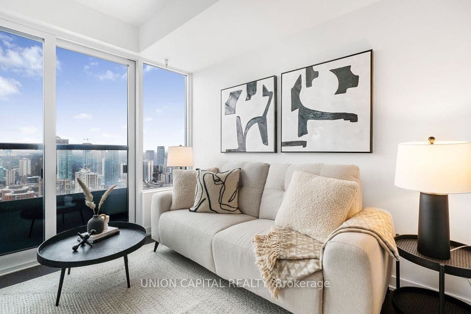 319 Jarvis Street 4908, Toronto, ON M5B 0C8 – photo 3