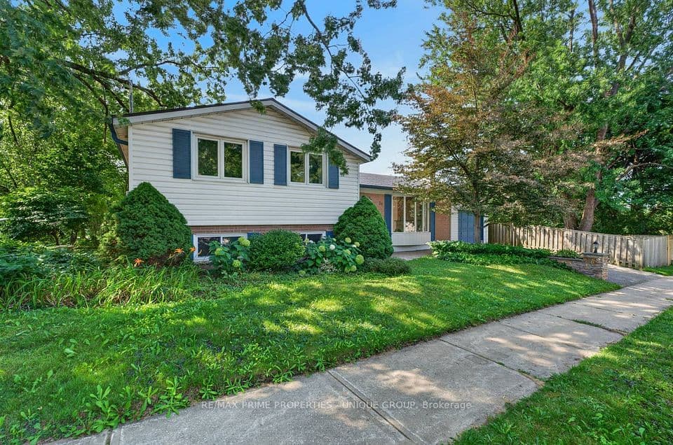 36 Dallington Drive, Toronto, ON M2J 2G3 – photo 2