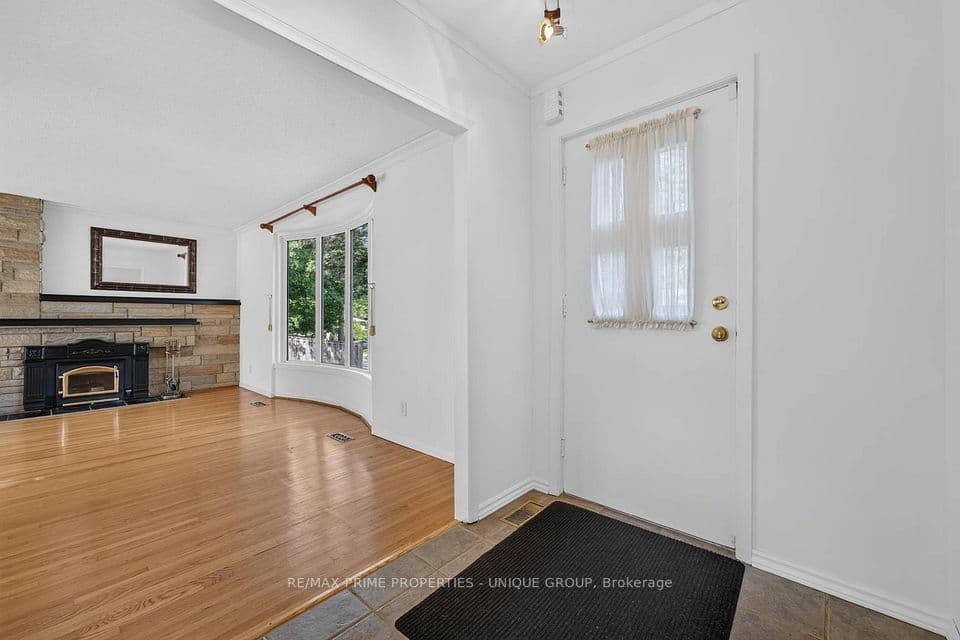 36 Dallington Drive, Toronto, ON M2J 2G3 – photo 3