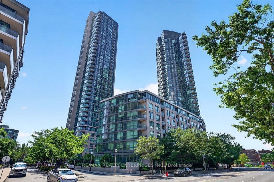 231 Fort York Boulevard 412, Toronto, ON M5V 1B2 – main photo