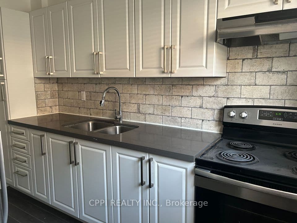 69 Godstone Road 127, Toronto, ON M2J 3C8 – photo 2