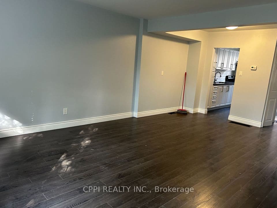 69 Godstone Road 127, Toronto, ON M2J 3C8 – photo 3
