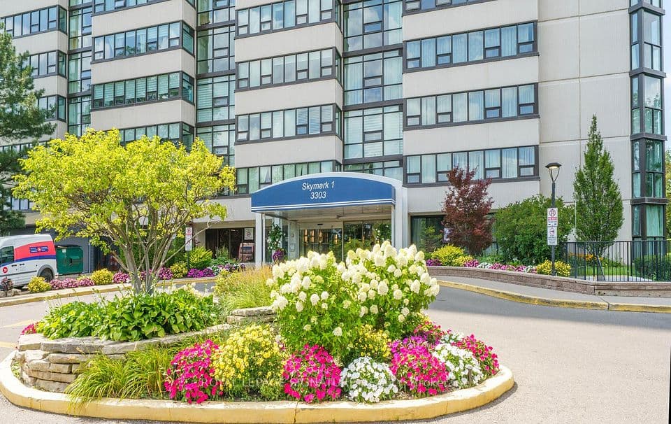 3303 Don Mills Road 1703, Toronto, ON M2J 4T6 – photo 2