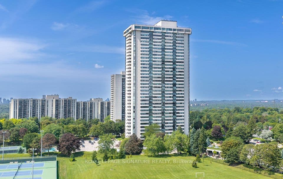3303 Don Mills Road 1703, Toronto, ON M2J 4T6 – main photo