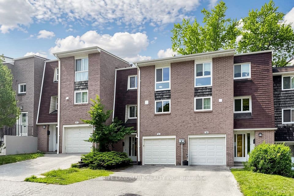 8 Rusty Crest Way, Toronto, ON M2J 2Y4 – photo 2