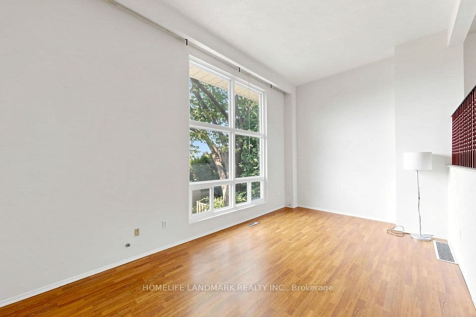 8 Rusty Crest Way, Toronto, ON M2J 2Y4 – photo 3