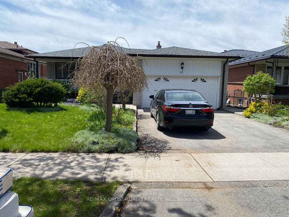 91 Bickerton Crescent, Toronto, ON M2J 3T2 – main photo
