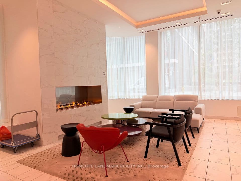 238 Simcoe Street 2603, Toronto, ON M5T 1T4 – photo 2