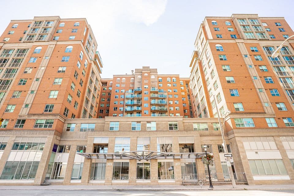 323 Richmond Street E 224, Toronto, ON M5A 4R3 – main photo