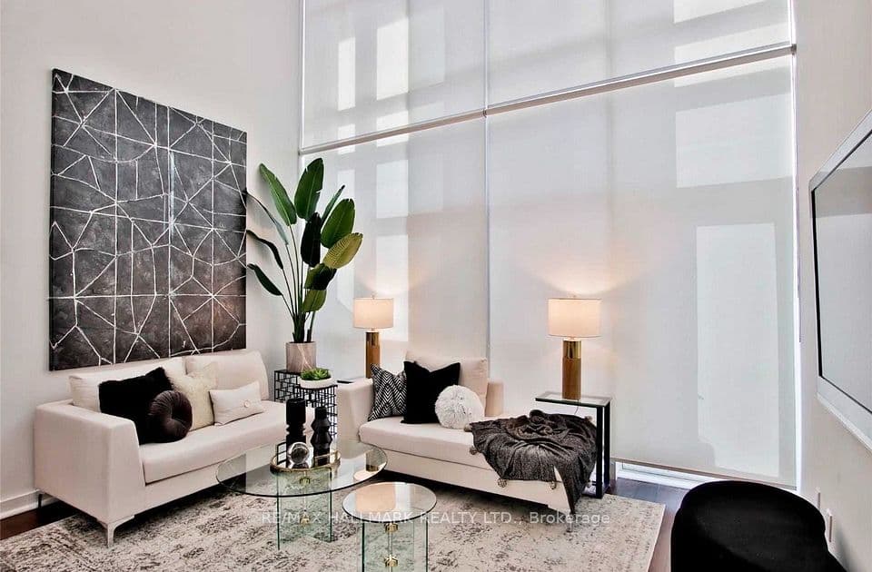 5 Hanna Avenue 108, Toronto, ON M6K 0B3 – photo 3