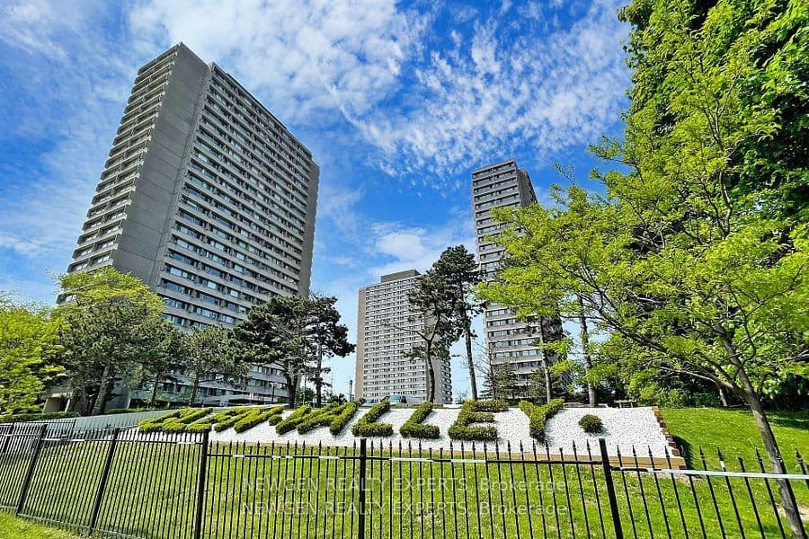 715 Don Mills Road 2103, Toronto, ON M3C 1S5 – main photo