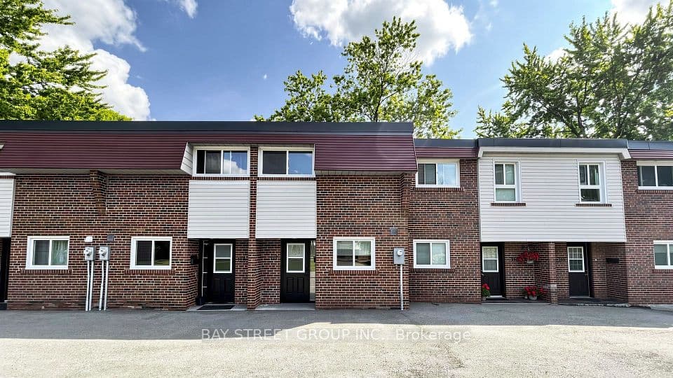 57 Godstone Road 117, Toronto, ON M2J 3C8 – photo 2