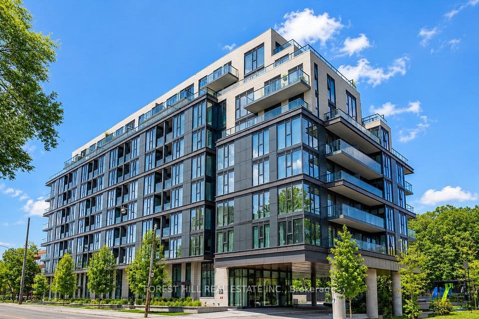 250 Lawrence Avenue W 810, Toronto, ON M5M 1B2 – main photo