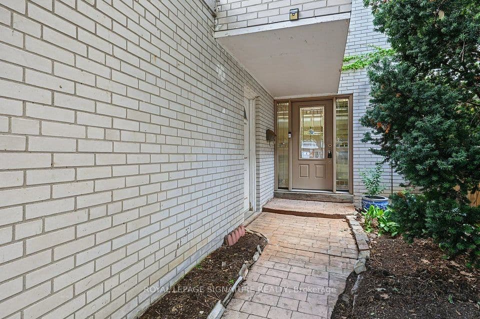 45 Chipwood Crescent, Toronto, ON M2J 3X6 – photo 3